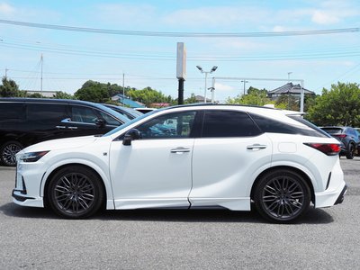 2024 Lexus RX photo 8