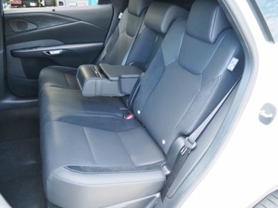 2024 Lexus RX thumbnail 33