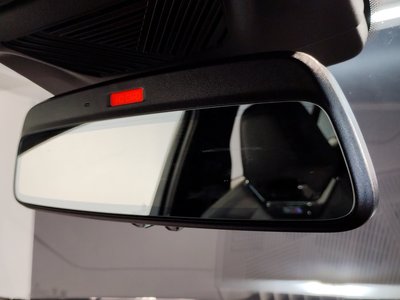 2025 BMW M5 thumbnail 72