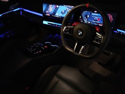 2025 BMW M5 photo 14