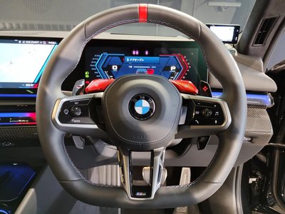 2025 BMW M5 thumbnail 38