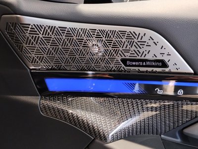 2025 BMW M5 thumbnail 42