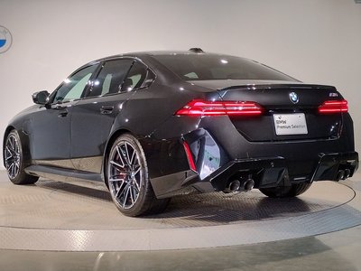 2025 BMW M5 photo 7