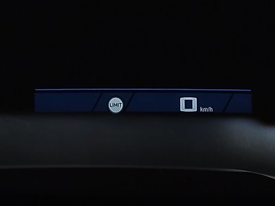 2025 BMW M5 thumbnail 70