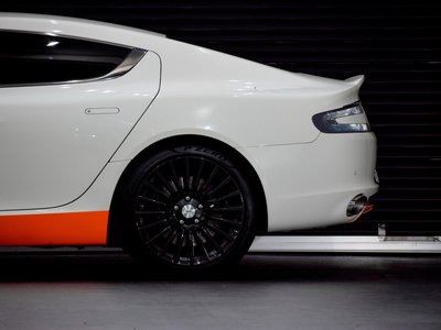 صورة مصغرة 31 لـ 2016 Aston Martin RAPIDE