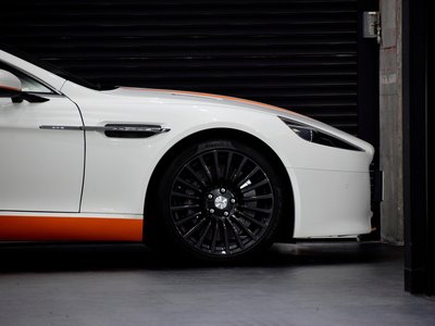 صورة مصغرة 25 لـ 2016 Aston Martin RAPIDE