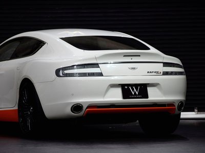 صورة مصغرة 35 لـ 2016 Aston Martin RAPIDE