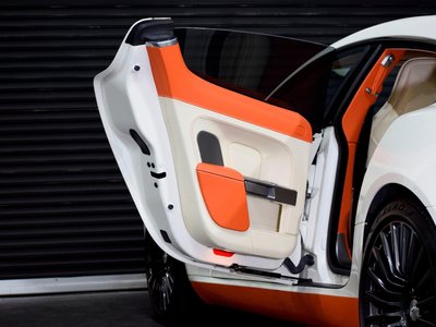 صورة مصغرة 78 لـ 2016 Aston Martin RAPIDE