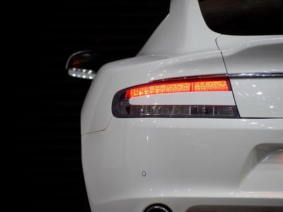 صورة مصغرة 40 لـ 2016 Aston Martin RAPIDE