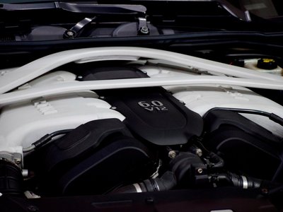 صورة مصغرة 17 لـ 2016 Aston Martin RAPIDE