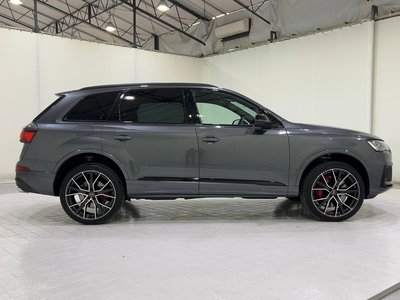 2024 AUDI SQ7 照片 31