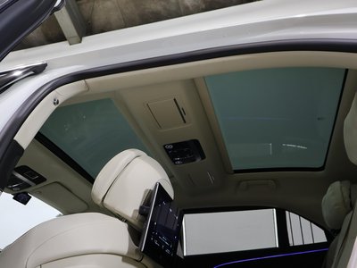 2022 Bentley FLYING SPUR — фото 5