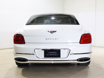 2022 Bentley FLYING SPUR — фото 15