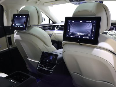 2022 Bentley FLYING SPUR — фото 4