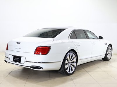 2022 Bentley FLYING SPUR — фото 2