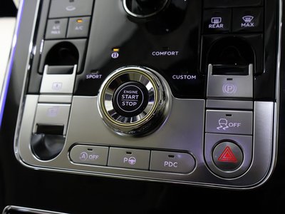 2022 Bentley FLYING SPUR — фото 35