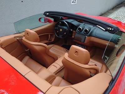 2009 Ferrari CALIFORNIA 照片 32