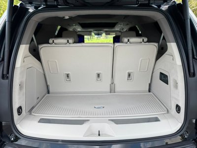 صورة مصغرة 39 لـ 2025 Cadillac ESCALADE