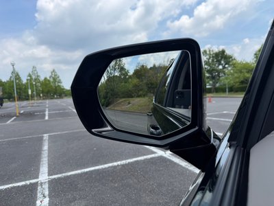 صورة مصغرة 15 لـ 2025 Cadillac ESCALADE