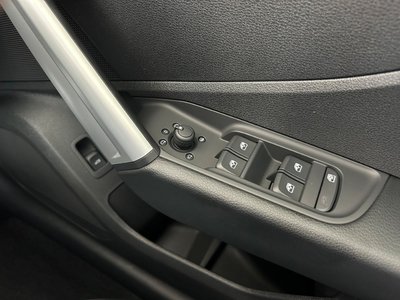 2025 AUDI Q2 缩略图 23