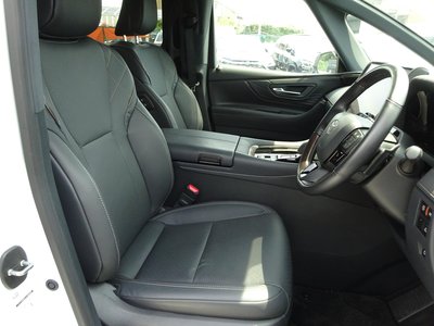 2025 Toyota VELLFIRE 照片 38