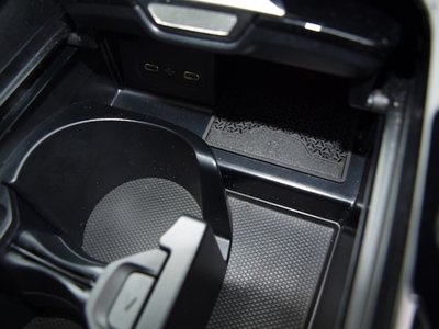 2025 Mercedes-BENZ C-CLASS thumbnail 27