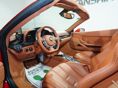 2012 Ferrari 458 SPIDER — фото 18