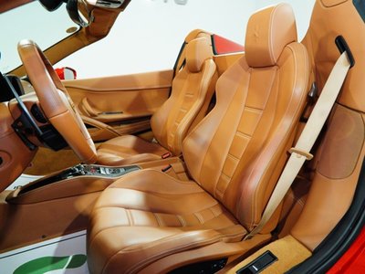 صورة 16 لـ 2012 Ferrari 458 SPIDER