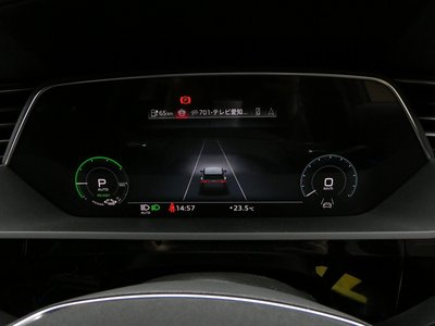 2025 AUDI Q8 E-TRON — миниатюра 38
