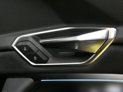 2025 AUDI Q8 E-TRON — миниатюра 81