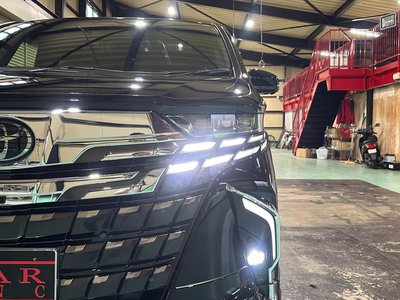 صورة 43 لـ 2025 Toyota ALPHARD