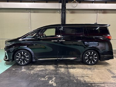 صورة 27 لـ 2025 Toyota ALPHARD