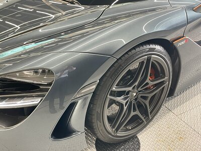 صورة 19 لـ 2019 Mclaren 720S SPIDER