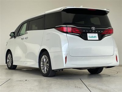 2025 Toyota ALPHARD — фото 21