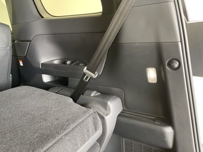 2025 Toyota ALPHARD — фото 67