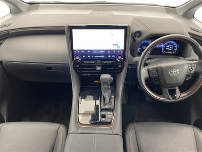 2025 Toyota ALPHARD — фото 2
