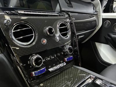 صورة 27 لـ 2021 ROLLS-ROYCE CULLINAN