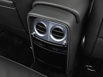 2015 ROLLS-ROYCE PHANTOM DROPHEAD COUPE 缩略图 31