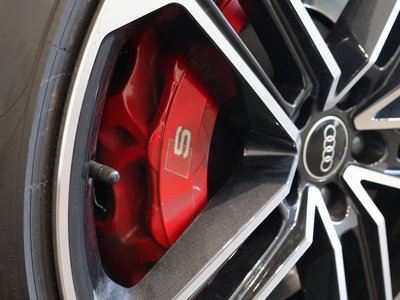 صورة مصغرة 12 لـ 2024 AUDI S8