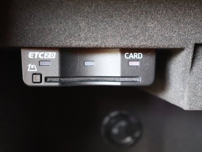 صورة مصغرة 37 لـ 2024 AUDI S8