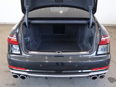 صورة مصغرة 38 لـ 2024 AUDI S8
