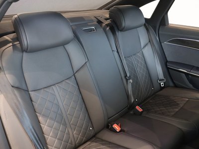 صورة مصغرة 20 لـ 2024 AUDI S8
