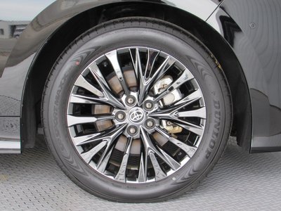 2025 Toyota VELLFIRE photo 13