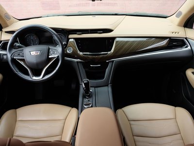 2022 Cadillac XT6 — фото 39