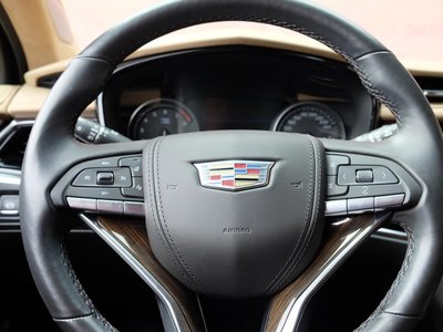 2022 Cadillac XT6 — фото 50