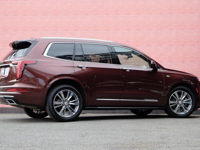 2022 Cadillac XT6 — фото 22