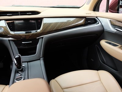 2022 Cadillac XT6 — фото 41