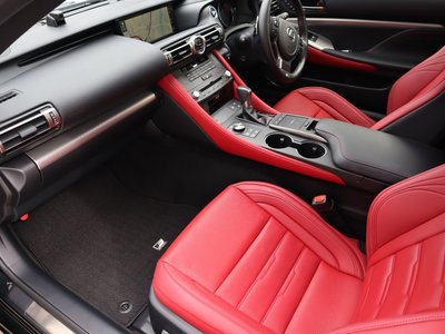 صورة 110 لـ 2021 Lexus RC