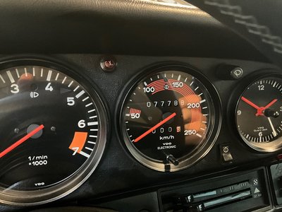 صورة مصغرة 93 لـ 1979 Porsche 911