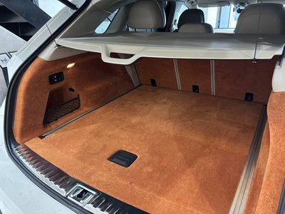 صورة مصغرة 58 لـ 2023 Bentley BENTAYGA